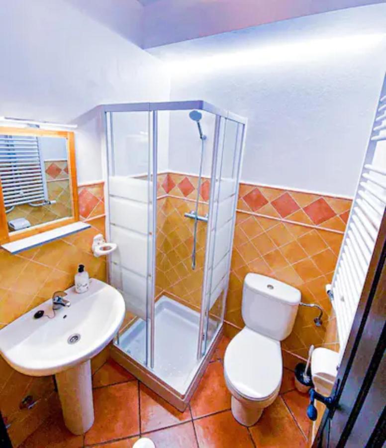 Holiday home - Casita La Calma - Incredible Views, Clima Frio-calor, Wifi & Private Parking Optional Grazalema